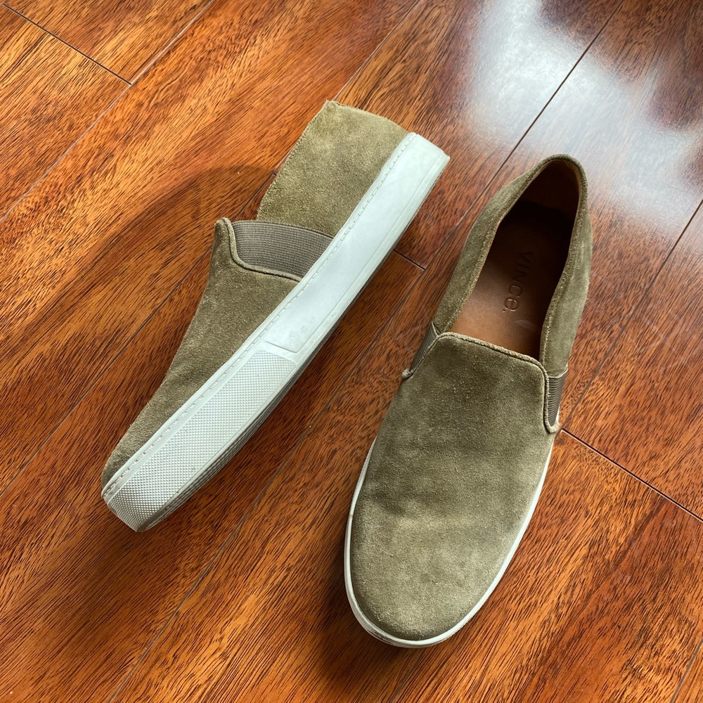 men’s vince caleb slip on suede loafers size 10